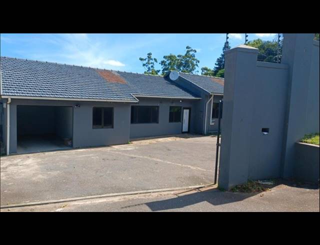 12 BEDROOM TOWNHOUSE FOR SALE IN WESTVILLE